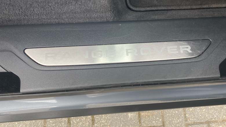 Land Rover Range Rover Velar 2.0 D200 MHEV Dynamic SE 5dr Auto Diesel Estate